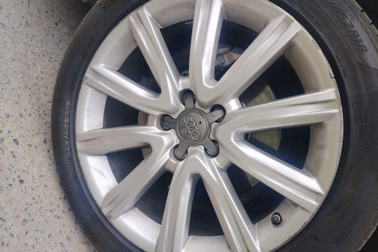 Used Audi A6L 2015 TFSI Millionth Anniversary Intelligent Model Right Front Wheel Hub