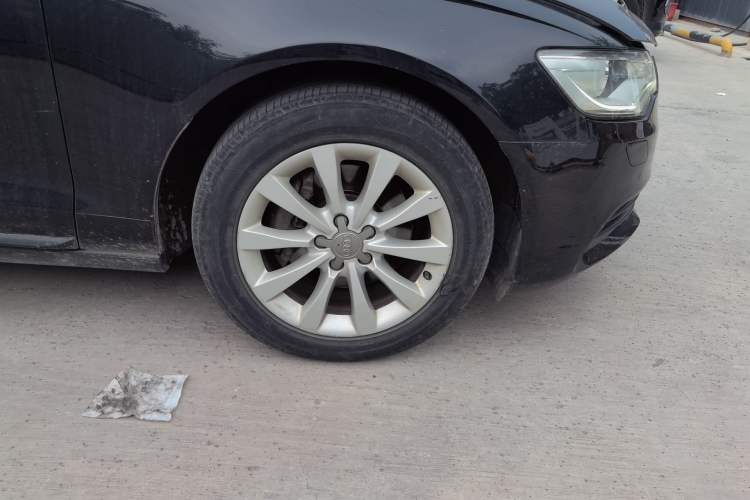 Used Audi A6L 2015 TFSI Millionth Anniversary Intelligent Model Right Front Wheel Hub