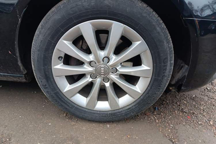 Used Audi A6L 2015 TFSI Millionth Anniversary Intelligent Model Right Front Wheel Hub