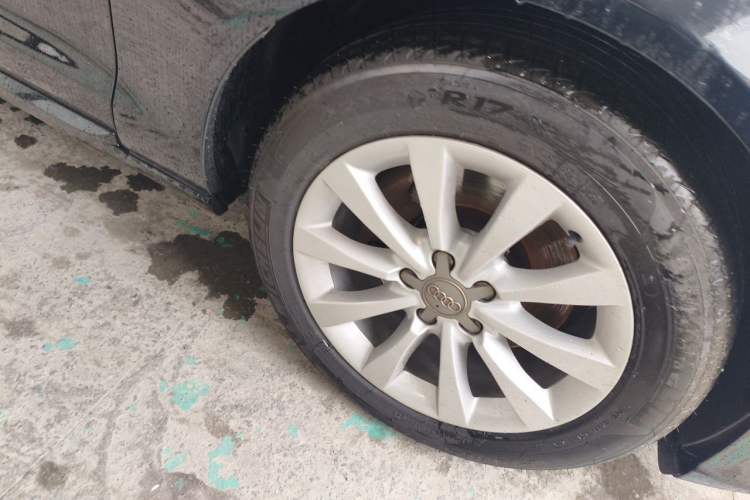 Used Audi A6L 2015 TFSI Millionth Anniversary Intelligent Model Right Front Wheel Hub