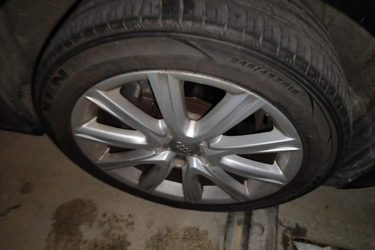 Used Audi A6L 2015 TFSI Millionth Anniversary Intelligent Model Right Front Wheel Hub