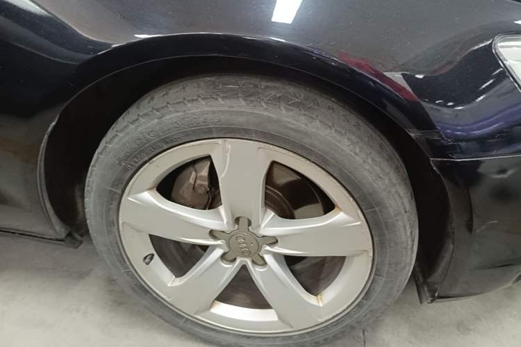 Used Audi A6L 2015 30 FSI Millionth Anniversary Comfort Model Right Front Wheel Hub