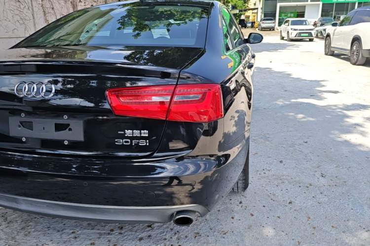 Used Audi A6L 2015 30 FSI Millionth Anniversary Comfort Model Right Rear Taillight