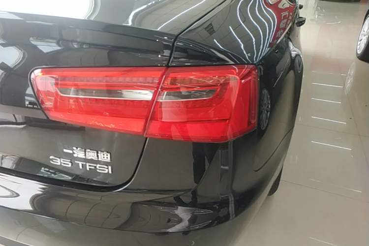 Used Audi A6L 2015 TFSI Millionth Anniversary Intelligent Model Right Rear Taillight