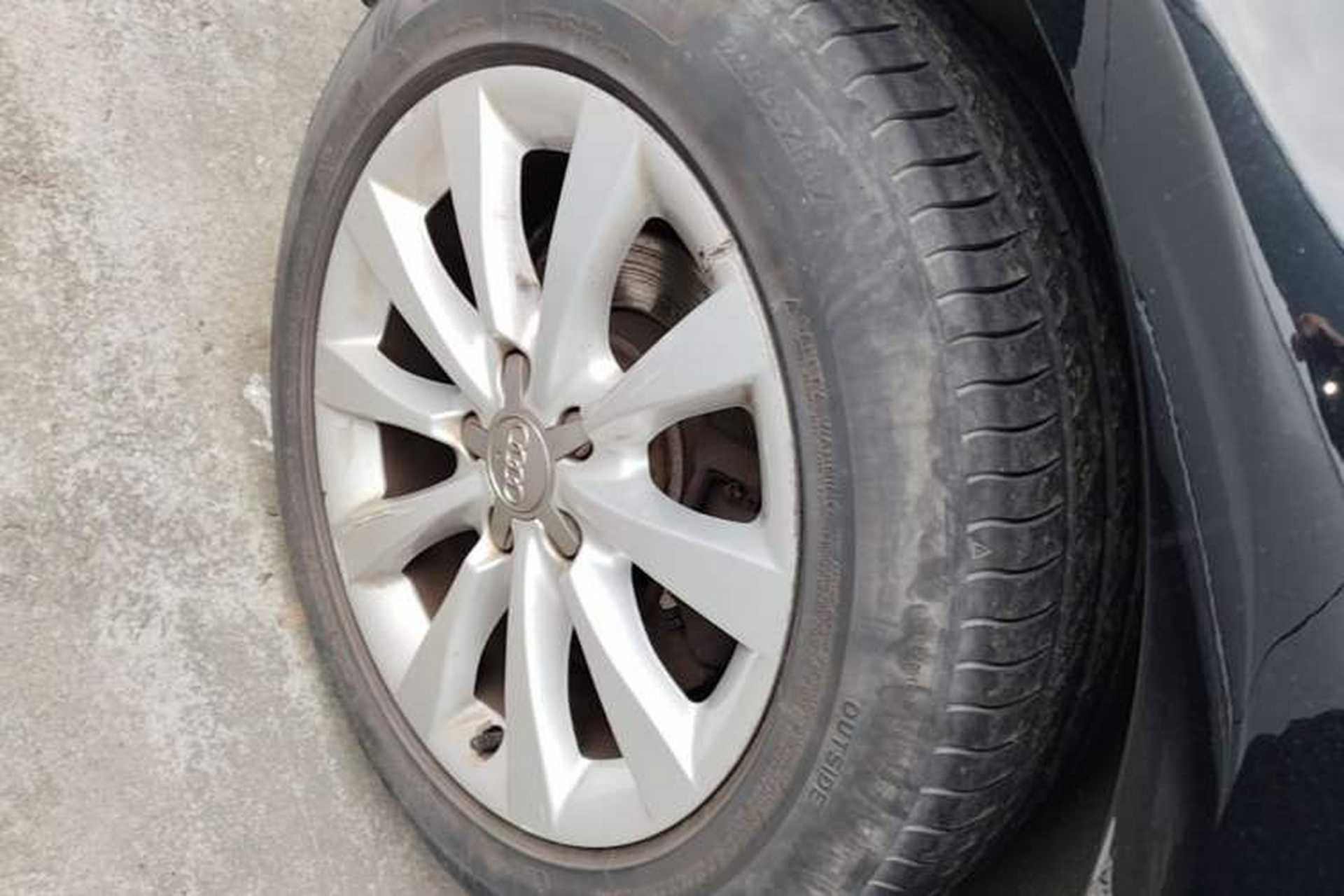 Used Audi A6L 2015 TFSI Millionth Anniversary Intelligent Model Right Rear Wheel Hub