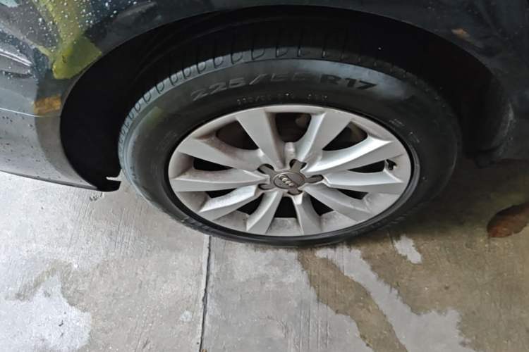 Used Audi A6L 2015 30 FSI Millionth Anniversary Comfort Model Right Rear Wheel Hub