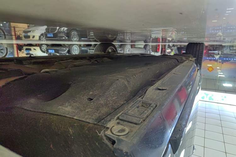 Used Audi A6L 2015 35 FSI quattro Comfort Model Right Side Sill