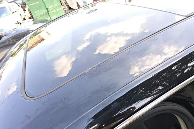 Used Audi A6L 2015 30 FSI Millionth Anniversary Comfort Model Roof