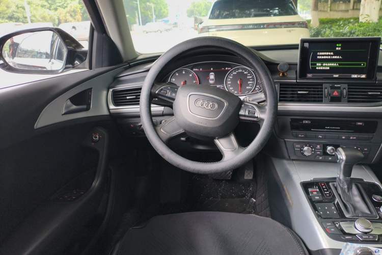 Used Audi A6L 2015 TFSI Millionth Anniversary Intelligent Model Steering Wheel