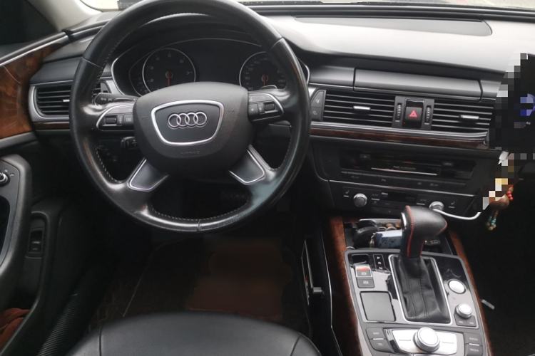 Used Audi A6L 2015 30 FSI Millionth Anniversary Comfort Model Steering Wheel