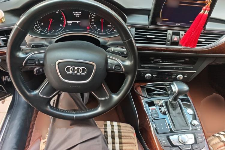 Used Audi A6L 2015 30 FSI Millionth Anniversary Comfort Model Steering Wheel