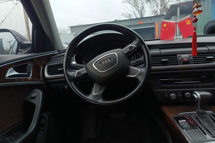 Used Audi A6L 2015 TFSI Millionth Anniversary Intelligent Model Steering Wheel