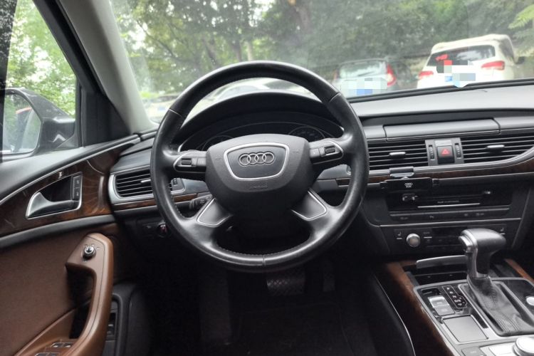 Used Audi A6L 2015 30 FSI Millionth Anniversary Comfort Model Steering Wheel