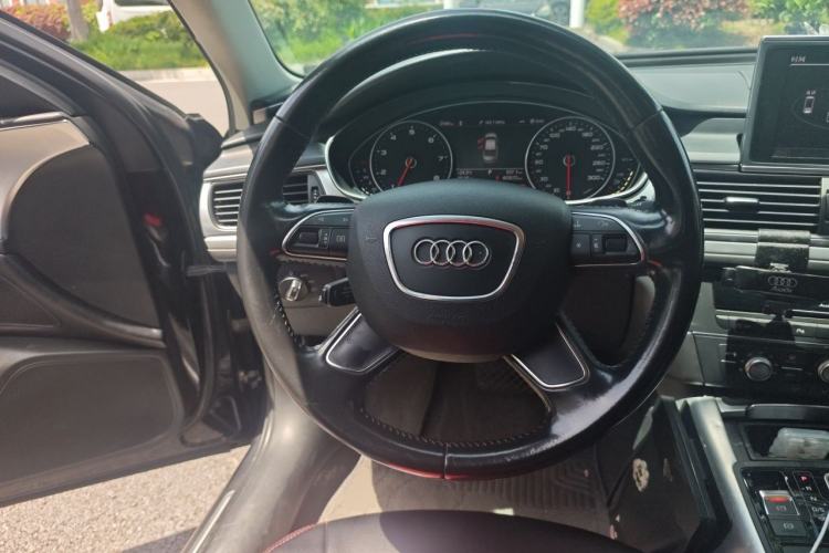 Used Audi A6L 2015 TFSI Millionth Anniversary Intelligent Model Steering Wheel