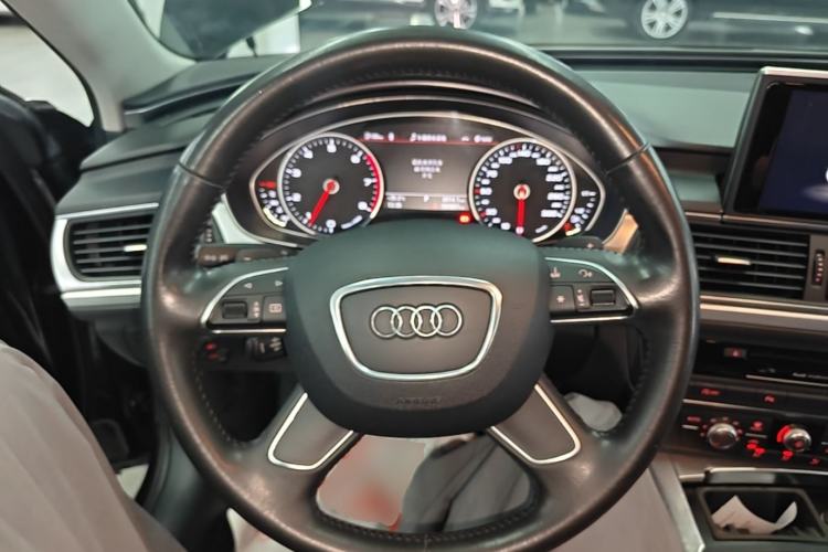 Used Audi A6L 2015 TFSI Millionth Anniversary Intelligent Model Steering Wheel