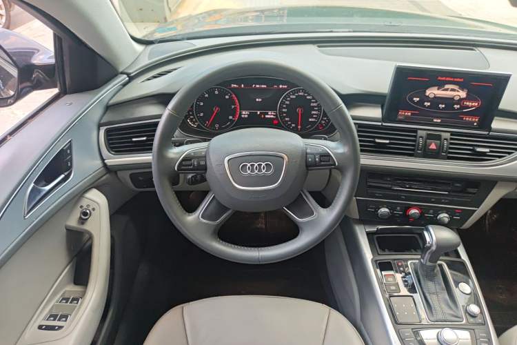 Used Audi A6L 2015 TFSI Millionth Anniversary Intelligent Model Steering Wheel