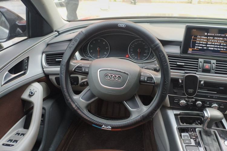 Used Audi A6L 2015 TFSI Millionth Anniversary Intelligent Model Steering Wheel