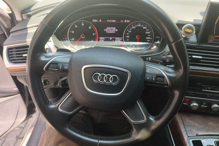 Used Audi A6L 2015 TFSI Millionth Anniversary Intelligent Model Steering Wheel