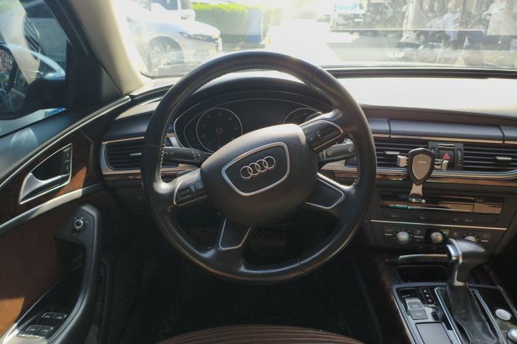 Used Audi A6L 2015 TFSI Millionth Anniversary Intelligent Model Steering Wheel