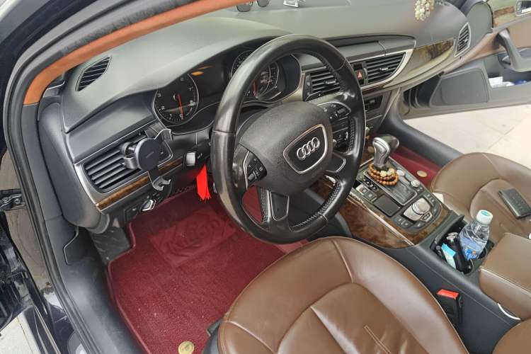 Used Audi A6L 2015 TFSI Millionth Anniversary Intelligent Model Steering Wheel