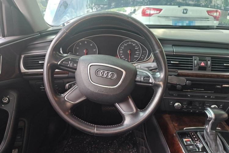 Used Audi A6L 2015 30 FSI Millionth Anniversary Comfort Model Steering Wheel