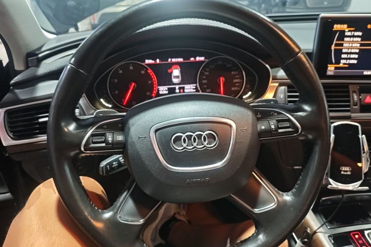 Used Audi A6L 2015 TFSI Millionth Anniversary Intelligent Model Steering Wheel
