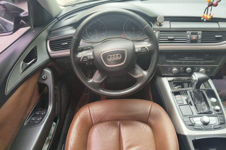 Used Audi A6L 2015 TFSI Millionth Anniversary Intelligent Model Steering Wheel