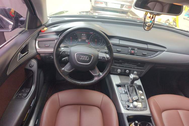 Used Audi A6L 2015 TFSI Millionth Anniversary Intelligent Model Steering Wheel