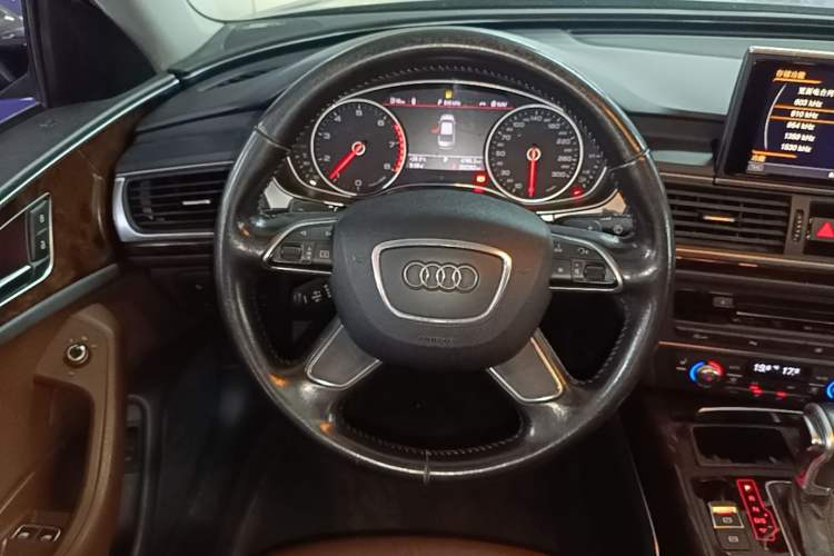 Used Audi A6L 2015 30 FSI Millionth Anniversary Comfort Model Steering Wheel