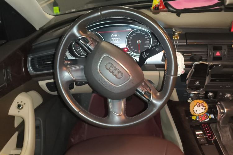 Used Audi A6L 2015 TFSI Millionth Anniversary Intelligent Model Steering Wheel