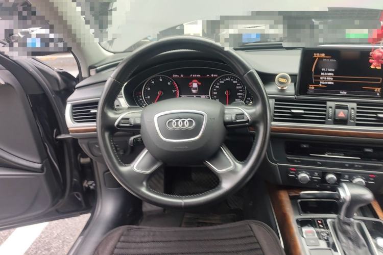 Used Audi A6L 2015 TFSI Millionth Anniversary Intelligent Model Steering Wheel