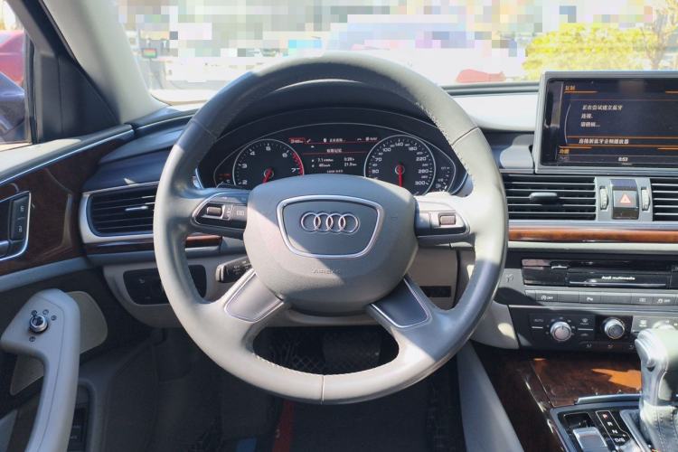 Used Audi A6L 2015 TFSI Millionth Anniversary Intelligent Model Steering Wheel