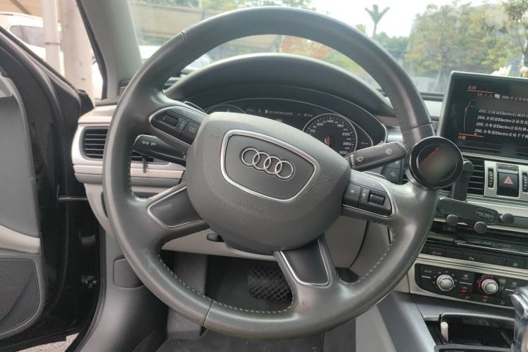 Used Audi A6L 2015 TFSI Millionth Anniversary Intelligent Model Steering Wheel