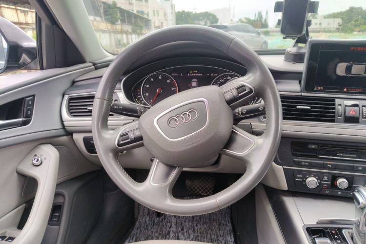 Used Audi A6L 2015 TFSI Millionth Anniversary Intelligent Model Steering Wheel
