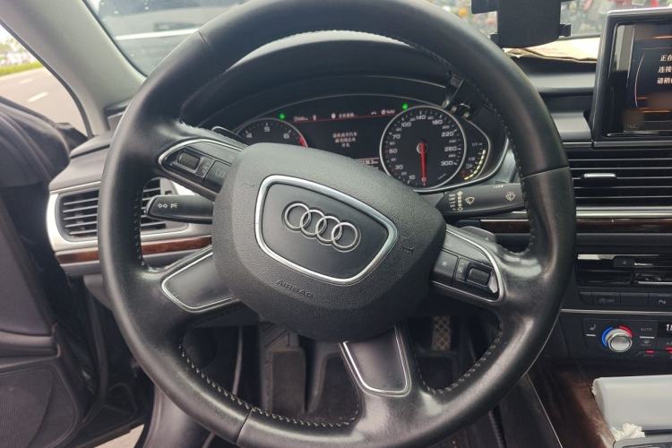Used Audi A6L 2015 30 FSI Millionth Anniversary Comfort Model Steering Wheel