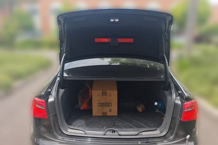 Used Audi A6L 2015 TFSI Millionth Anniversary Intelligent Model Trunk