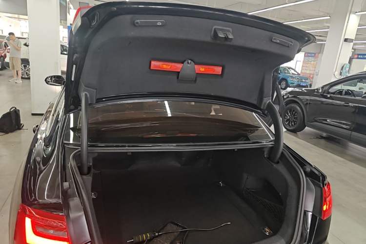 Used Audi A6L 2015 TFSI Millionth Anniversary Intelligent Model Trunk