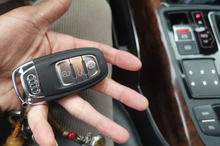 Used Audi A6L 2015 30 FSI Millionth Anniversary Comfort Model Vehicle Key