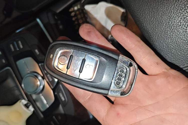 Used Audi A6L 2015 30 FSI Millionth Anniversary Comfort Model Vehicle Key