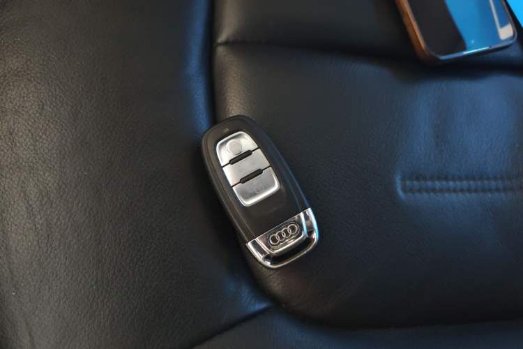 Used Audi A6L 2015 30 FSI Millionth Anniversary Comfort Model Vehicle Key