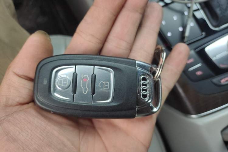 Used Audi A6L 2015 35 FSI quattro Technology Edition Vehicle Key