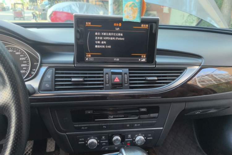 Used Audi A6L 2015 TFSI Millionth Anniversary Intelligent Model Audio And AC Panel