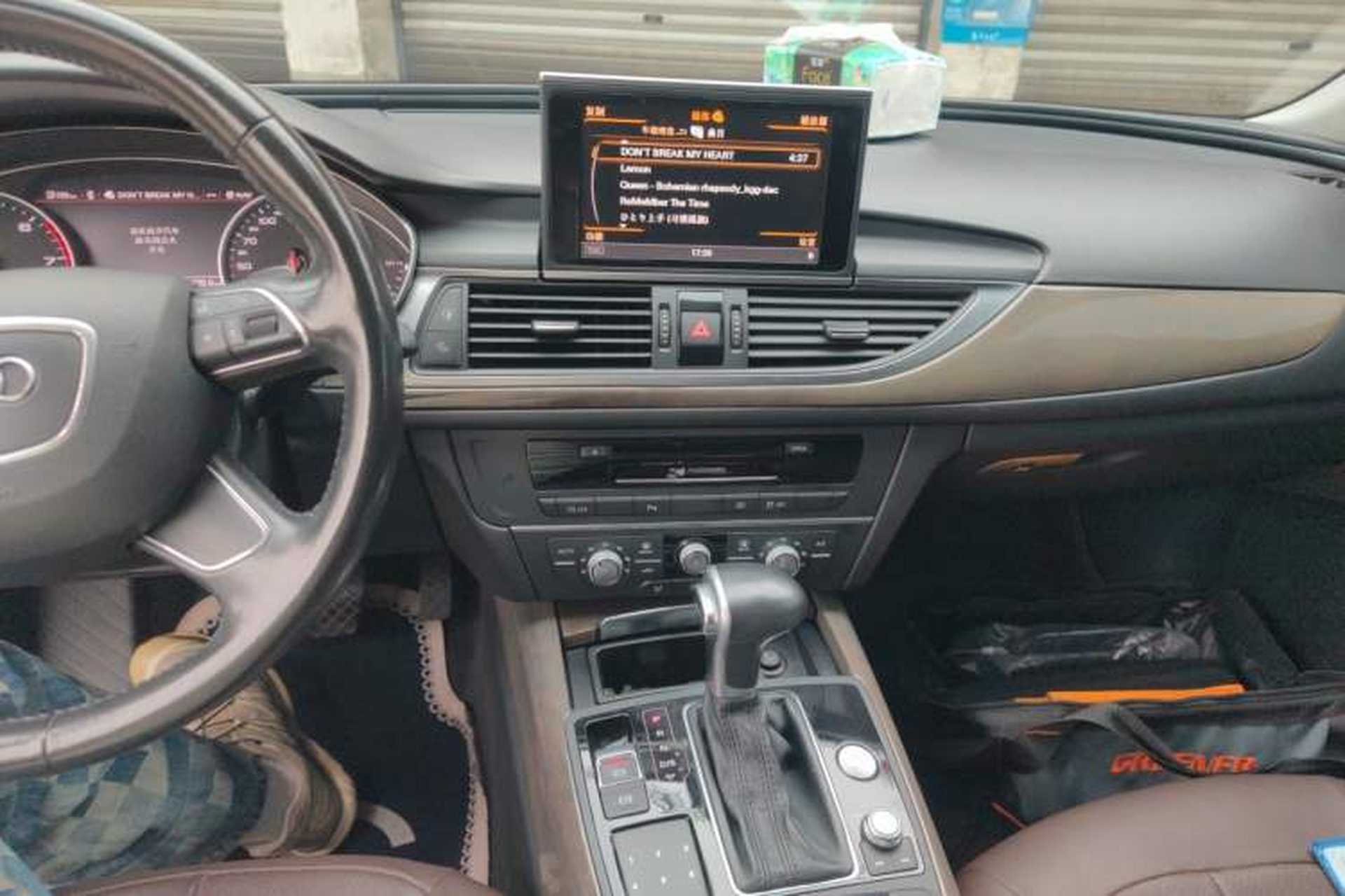 Used Audi A6L 2015 TFSI Millionth Anniversary Intelligent Model Audio And AC Panel