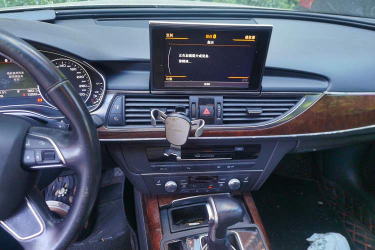 Used Audi A6L 2015 30 FSI Millionth Anniversary Comfort Model Audio And AC Panel