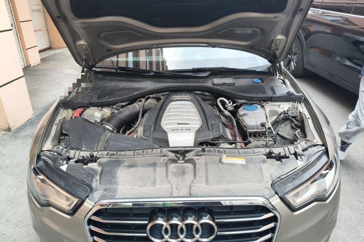Used Audi A6L 2015 30 FSI Millionth Anniversary Comfort Model Engine Bay