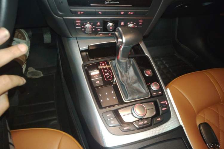 Used Audi A6L 2015 TFSI Millionth Anniversary Intelligent Model Gear Lever