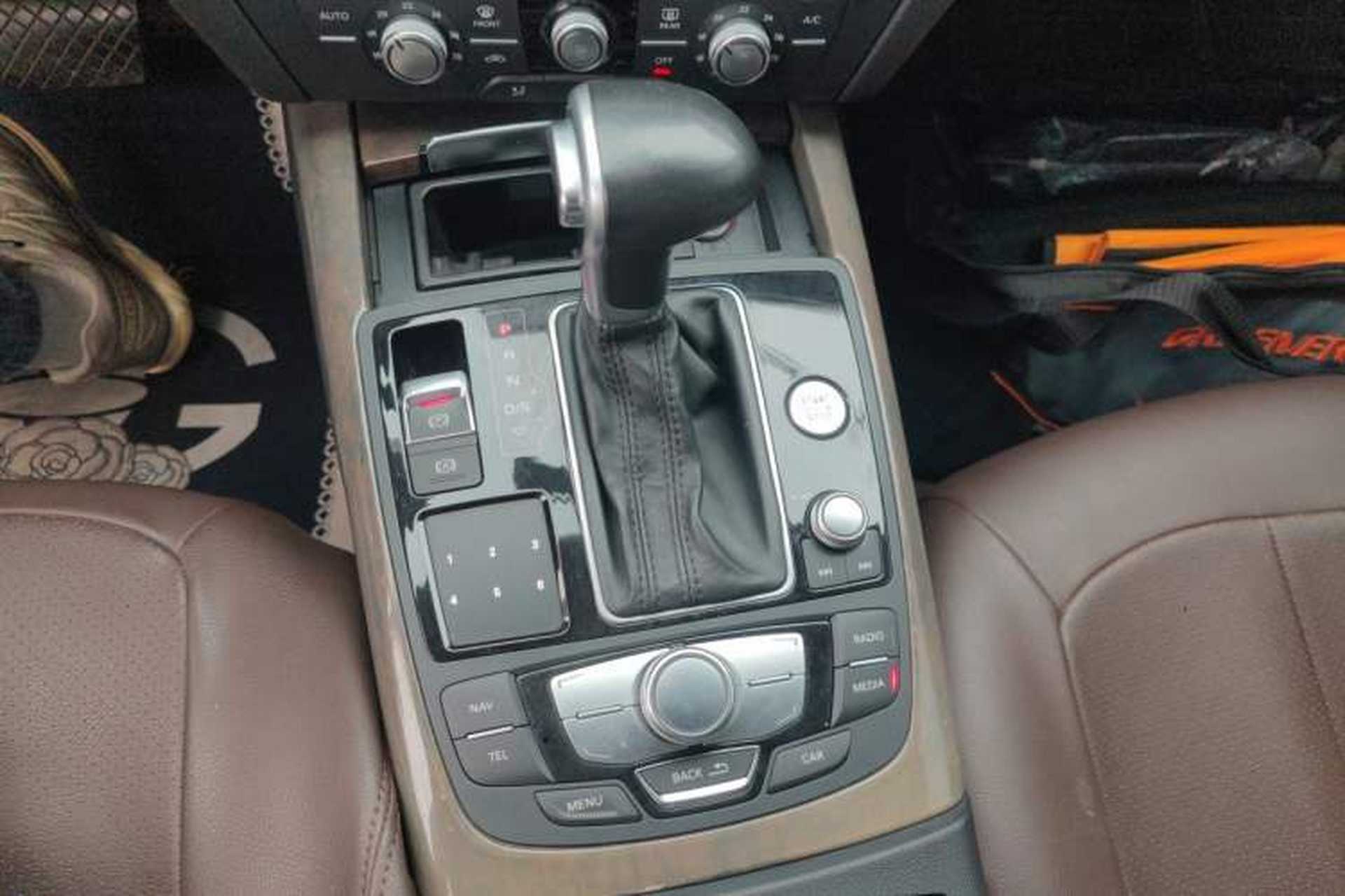 Used Audi A6L 2015 TFSI Millionth Anniversary Intelligent Model Gear Lever