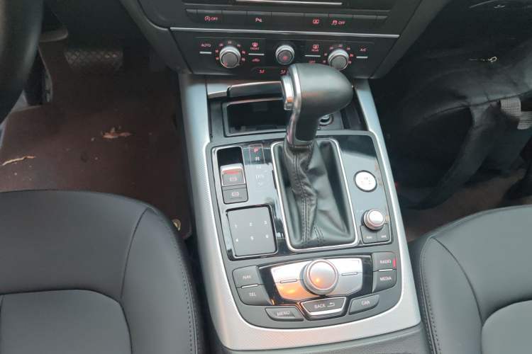 Used Audi A6L 2015 TFSI Millionth Anniversary Intelligent Model Gear Lever