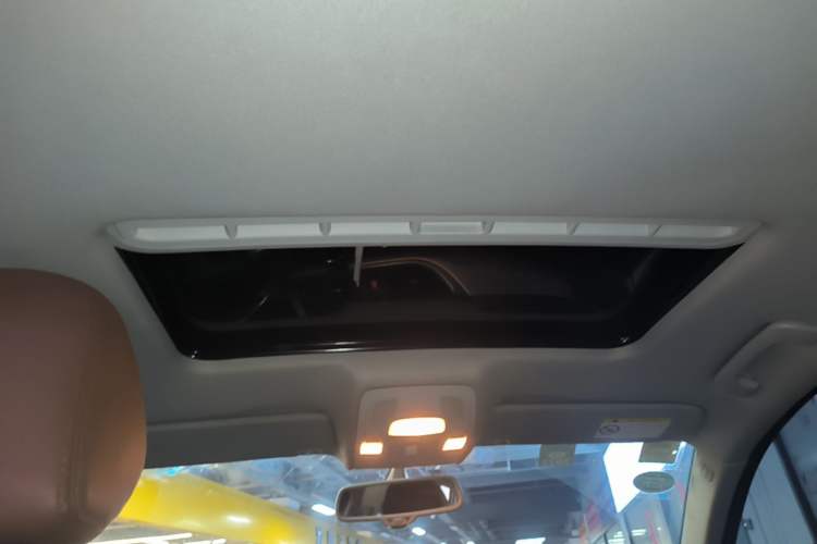 Used Audi A6L 2015 TFSI Millionth Anniversary Intelligent Model Headliner