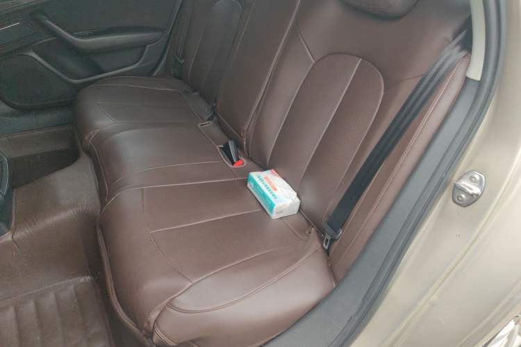 Used Audi A6L 2015 TFSI Millionth Anniversary Intelligent Model Left Rear Seat